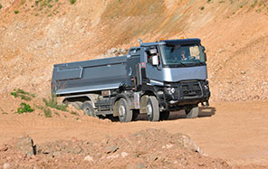 Pneus rechapés pour le hors route